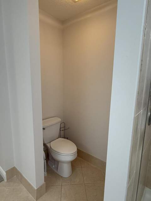 11 W Harbour Isle Dr W #105, Fort Pierce FL - photo 14 of 17