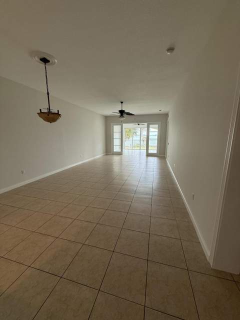 4 Harbour Isle Drive #Unit 204, Fort Pierce FL - photo 8 of 32