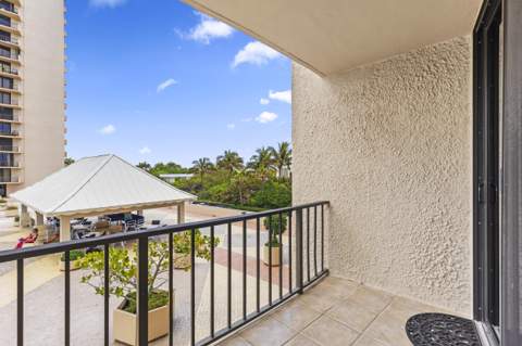 4200 N Ocean Drive #1-204, Riviera Beach FL - photo 20 of 34