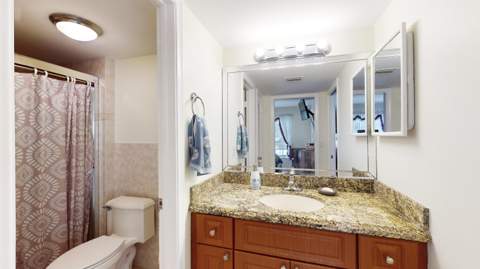 5540 Tamberlane Circle #121, Palm Beach Gardens FL - photo 11 of 16