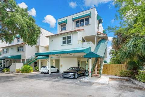 324 N Lake Drive, Lantana FL - photo 7 of 45