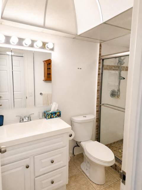2841 Somerset Drive #107, Lauderdale Lakes FL - photo 8 of 9