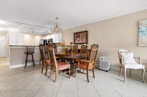 18900 Stewart Circle #7, Boca Raton FL - photo 11 of 38