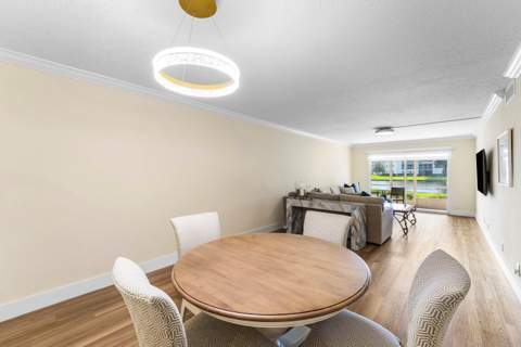 1019 Guildford B, Boca Raton FL - photo 9 of 38
