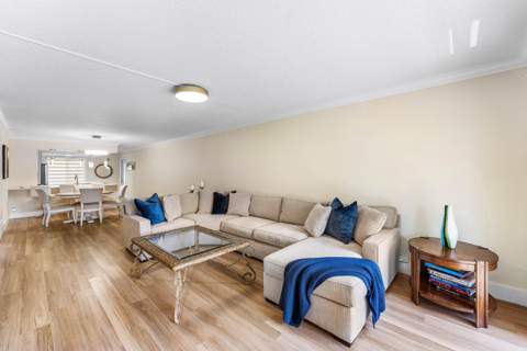 1019 Guildford B, Boca Raton FL - photo 13 of 38