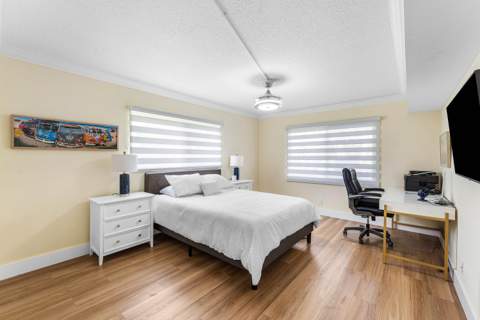 1019 Guildford B, Boca Raton FL - photo 20 of 38