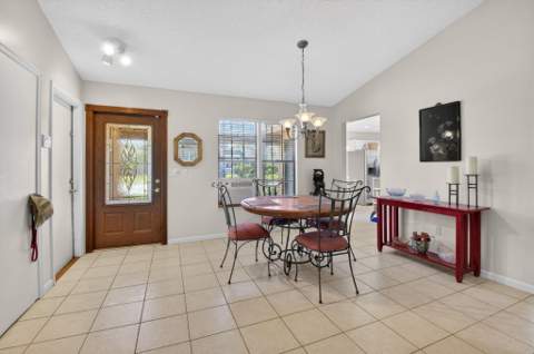 9389 Longmeadow Circle, Boynton Beach FL - photo 6 of 35