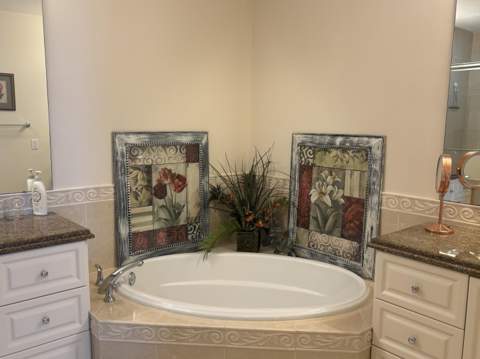 27 Harbour Isle Drive #305, Fort Pierce FL - photo 16 of 26