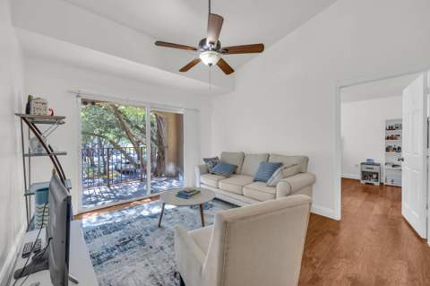 4241 San Marino Boulevard #207, West Palm Beach FL - photo 8 of 29