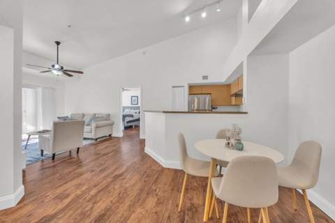 4241 San Marino Boulevard #207, West Palm Beach FL - photo 12 of 29