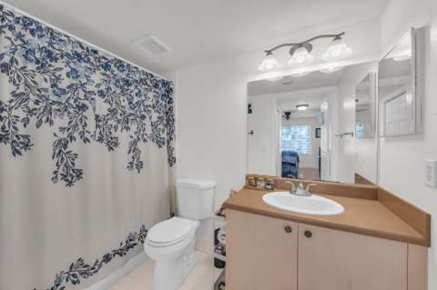 4241 San Marino Boulevard #207, West Palm Beach FL - photo 23 of 29