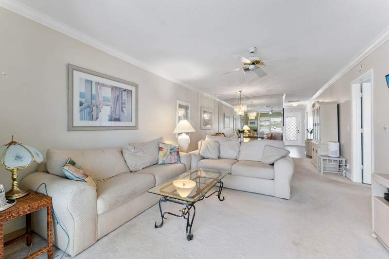 2 bedroom Condominium at 2401 Del-aire Boulevard #201, Pines Of Delray Condo, Delray Beach — photo 4
