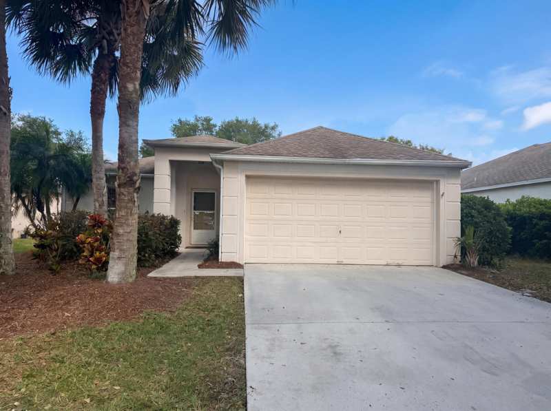 3 bedroom Single Family Residence at 262 SW Panther Trace, Sawgrass Lakes Plat No 1 Pud Phase 1B, Port St. Lucie — photo 1