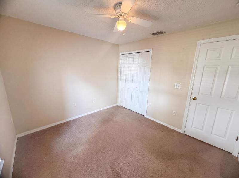 3 bedroom Single Family Residence at 262 SW Panther Trace, Sawgrass Lakes Plat No 1 Pud Phase 1B, Port St. Lucie — photo 4