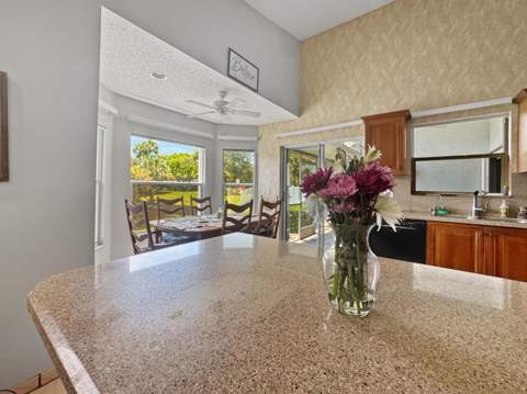 180 NW 47th Avenue, Deerfield Beach FL - photo 9 of 39