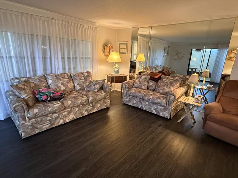 2 bedroom Manufactured Home at 8044 SE Patriot Avenue, Cambridge At Heritage Ridge, Hobe Sound — photo 3