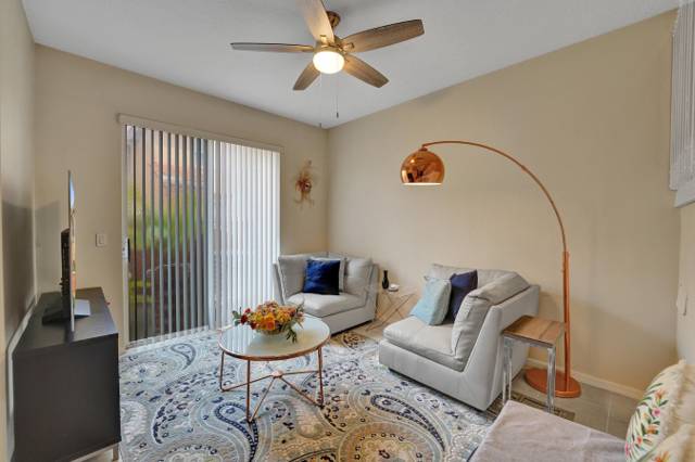Villas At Harbor Isles