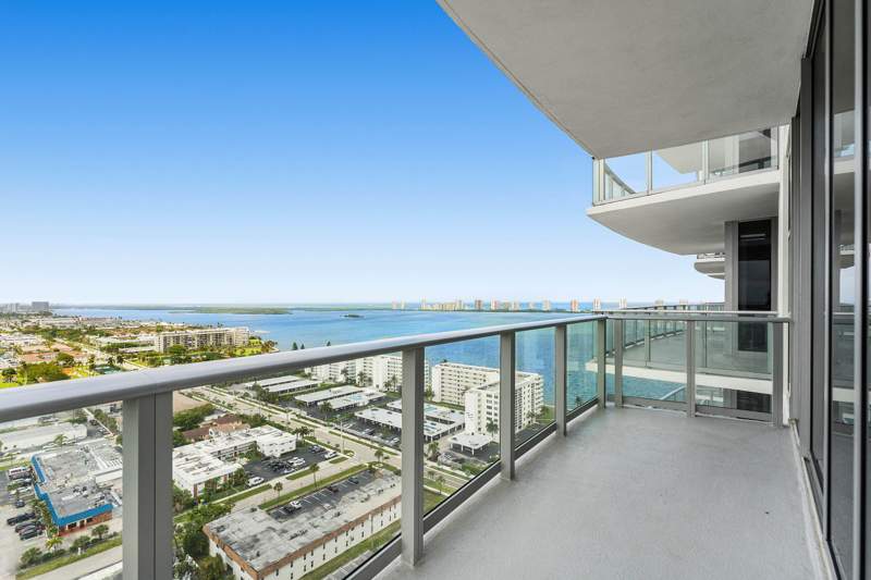 3 bedroom Condominium at 220 Lake Shore Drive #2123, Nautilus 220 Condominium, Lake Park — photo 3