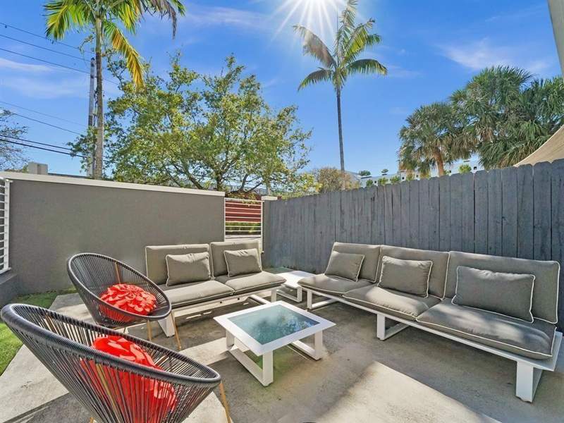 3 bedroom Townhouse at 703 SE 16th Court, New Harbor Lofts, Fort Lauderdale — photo 3