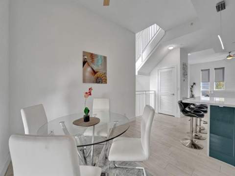 703 SE 16th Court, Fort Lauderdale FL - photo 11 of 36