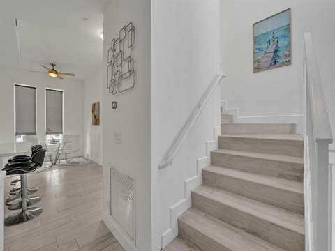 703 SE 16th Court, Fort Lauderdale FL - photo 12 of 36