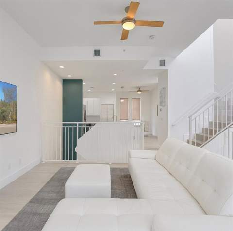 703 SE 16th Court, Fort Lauderdale FL - photo 15 of 36