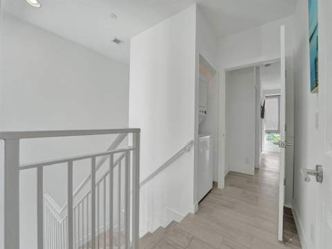 703 SE 16th Court, Fort Lauderdale FL - photo 19 of 36