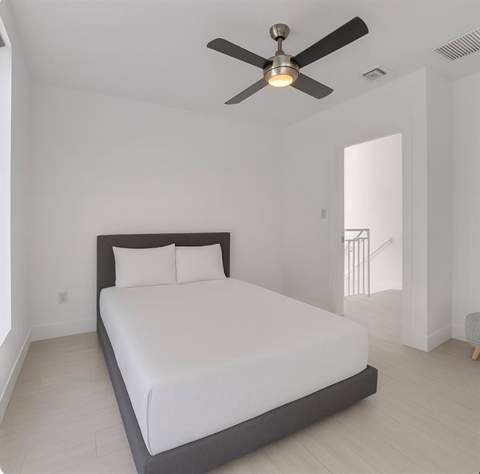 703 SE 16th Court, Fort Lauderdale FL - photo 21 of 36