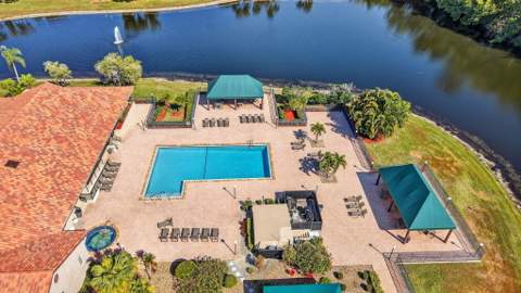 6069 Parkwalk Drive, Boynton Beach FL - photo 20 of 24