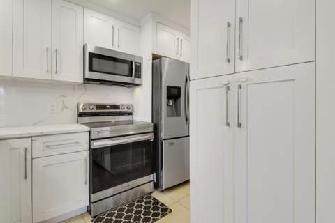 3630 Alder Drive #E2, West Palm Beach FL - photo 19 of 40