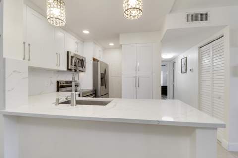 3630 Alder Drive #E2, West Palm Beach FL - photo 20 of 40