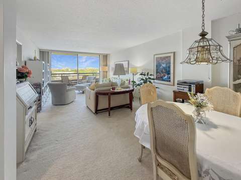 555 NW 4Th Avenue #401, home for sale on NW 4Th Avenue
