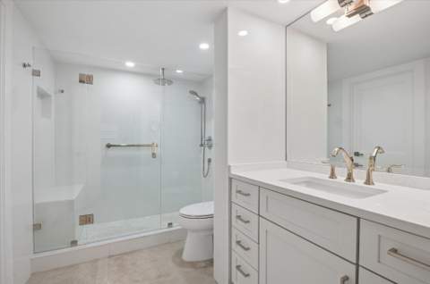 5100 Bayview Drive #106, Fort Lauderdale FL - photo 17 of 33