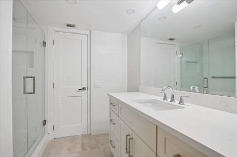 5100 Bayview Drive #106, Fort Lauderdale FL - photo 22 of 33
