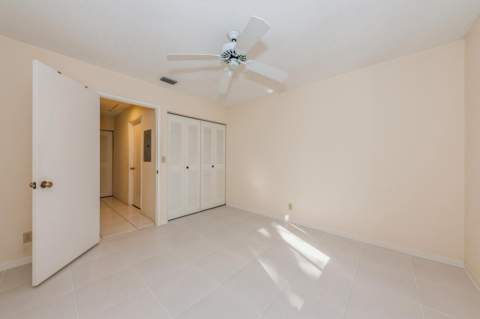 10439 S Circle Lake Drive #201, Boynton Beach FL - photo 18 of 26