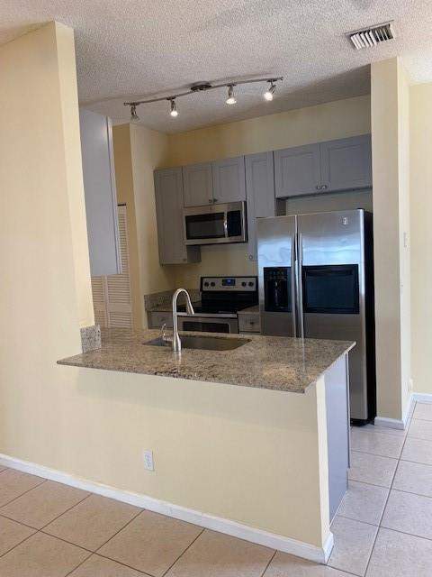 4837 NW 19th Street, Coconut Creek FL - photo 8 of 49