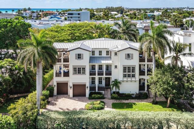 1108 Coconut Row