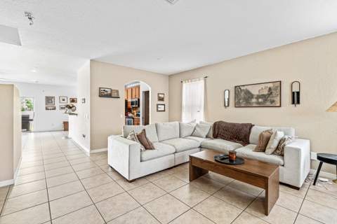 5827 Gypsum Place, West Palm Beach FL - photo 8 of 28