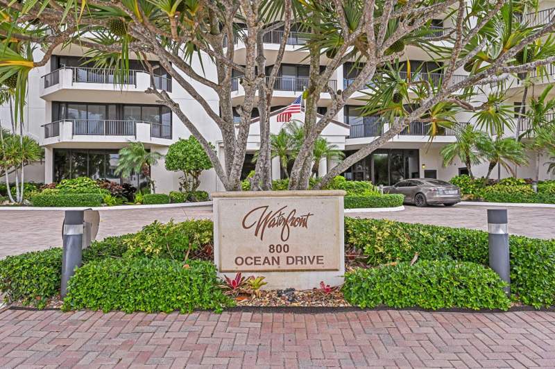 3 bedroom Condominium at 800 Ocean Drive #1105, Waterfront On The Ocean At Juno Beach Co, Juno Beach — photo 4