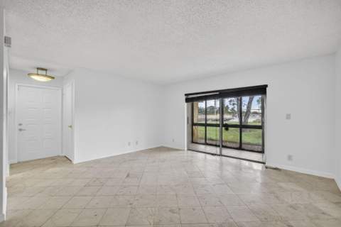 3041 N Oakland Forest Drive #103, Oakland Park FL - photo 11 of 27