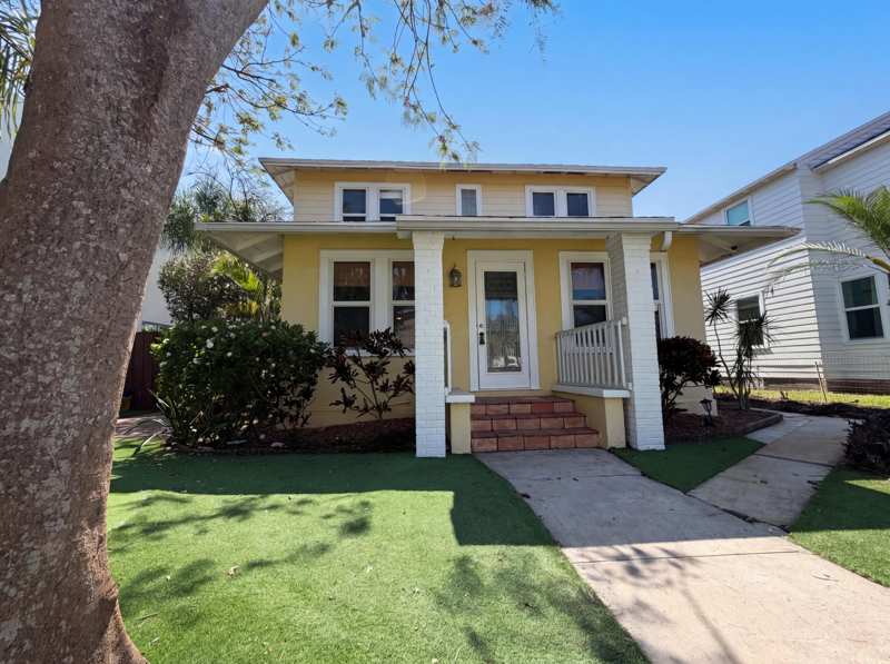 5 bedroom Single Family Residence at 207 S Ocean Breeze, Lake Worth Town Of, Lake Worth Beach — photo 1