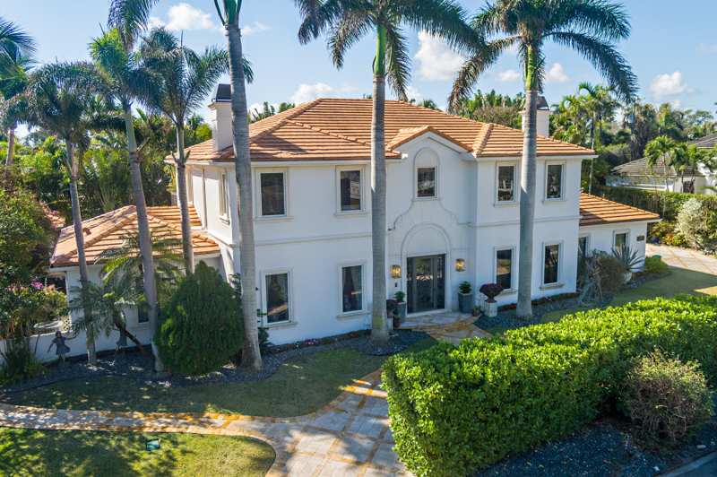 4 bedroom Single Family Residence at 286 Jamaica Lane, Jamaica Lane In, Palm Beach — photo 1
