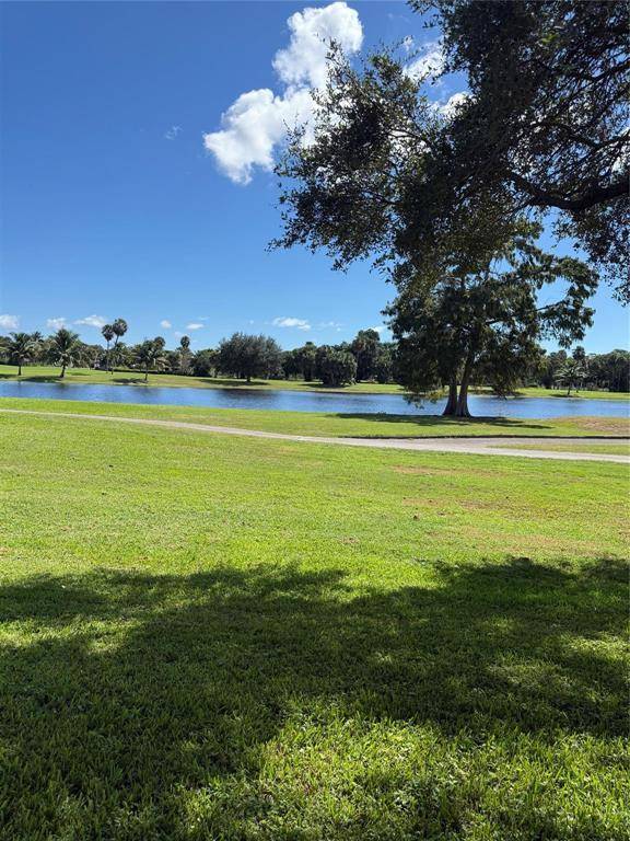 No 91 Palm-Aire Country Club