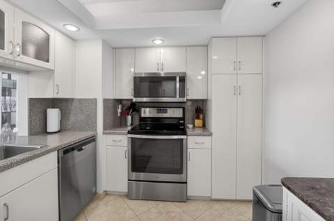 4748 S Ocean Boulevard #301, Highland Beach FL - photo 10 of 92