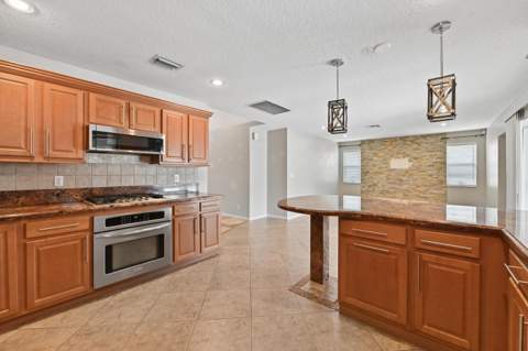 1163 Peninsula Way, Greenacres FL - photo 10 of 41