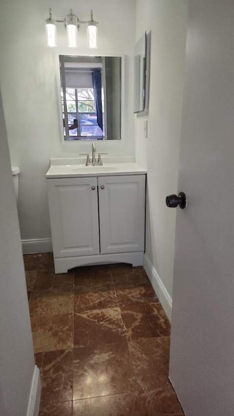 10234 Twin Lakes Drive #16-d, Coral Springs FL - photo 19 of 24