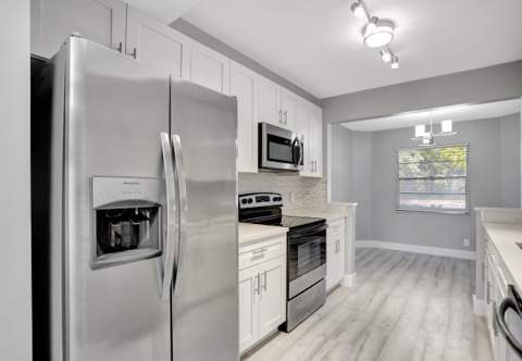 1704 Andros Isle #E-1, Coconut Creek FL - photo 20 of 40