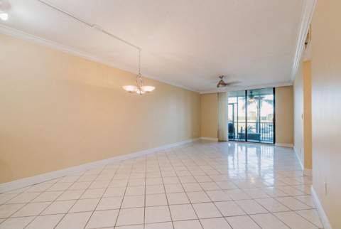 109 Lake Emerald Drive #Apt 104, Oakland Park FL - photo 7 of 28
