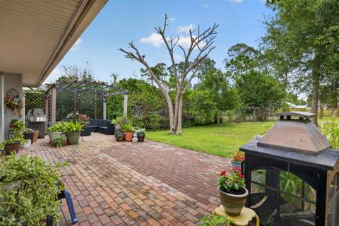 5606 Silver Oak Drive, Fort Pierce FL - photo 24 of 26