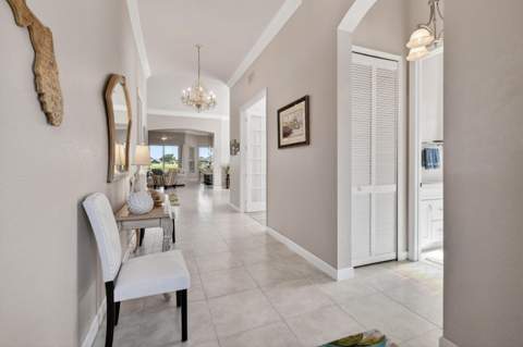 332 NW Stratford Lane, Port St. Lucie FL - photo 7 of 62